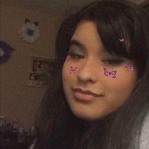 Meet your Posher, Astrid